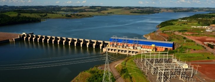Neoenergia anuncia venda de 70% da Usina Hidrelétrica Baixo Iguaçu para EDF Brasil e STOA por R$ 1,4 bilhão. A transação ainda depende de aprovações regulatórias.