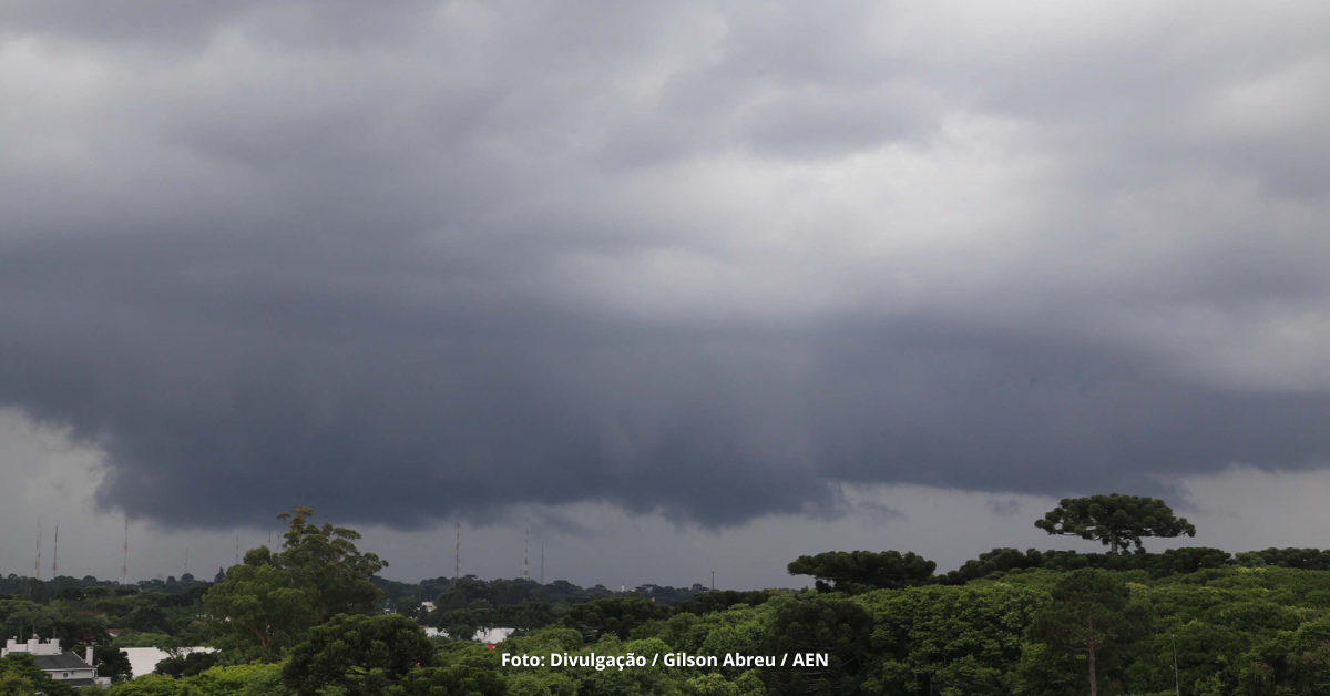 Frente Fria gera temporais que atingem Sudoeste do Paraná nesta sexta