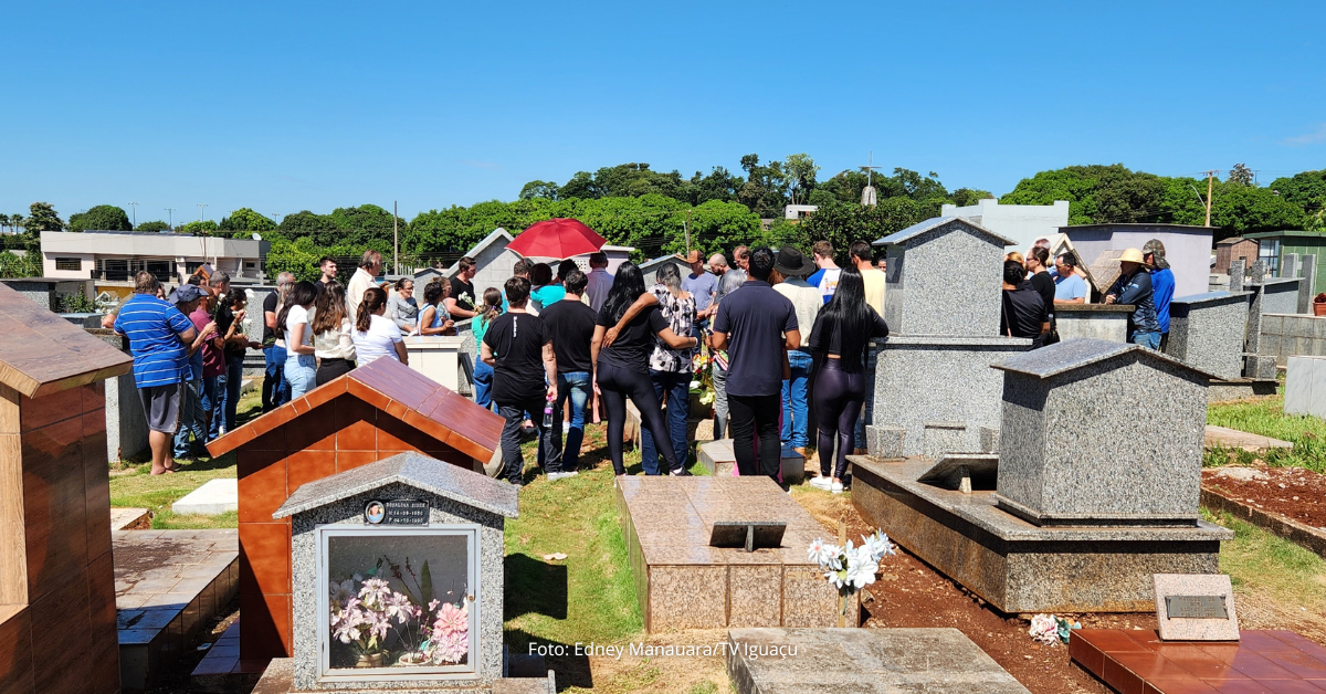 Sepultamento de Luis Lourenço no Cemitério Municipal de Capanema