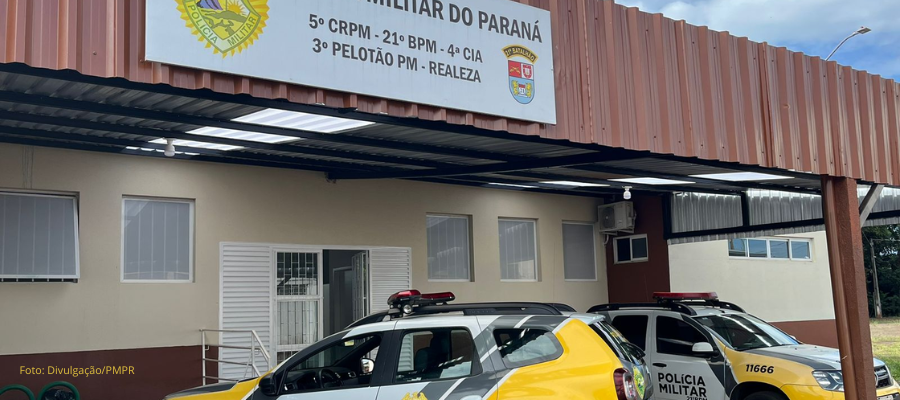 Viatura da PM em operação para cumprimento de mandado judicial em Realeza que prendeu dois condenados por estupro de vulnerável