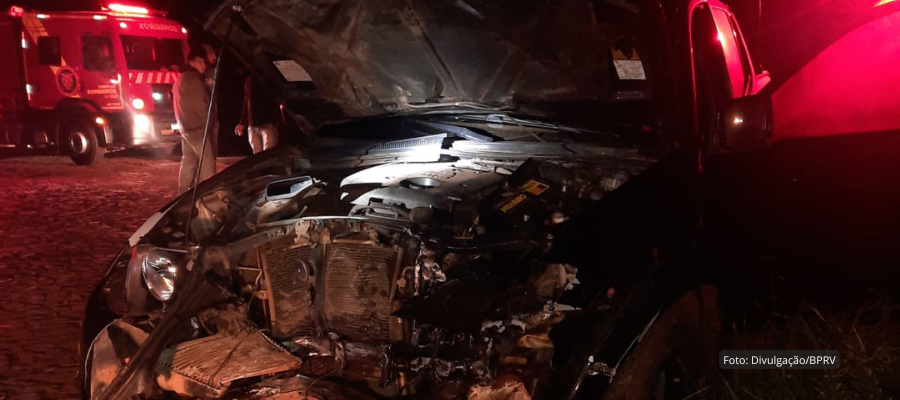 Acidente grave entre Saveiro e L200 na PR-281 em Planalto