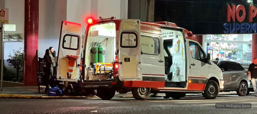 Equipe do Samu atende vítimas de colisão em Dois Vizinhos