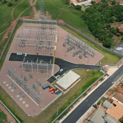 Novas subestações da Copel operam em alta tensão. (Foto: Divulgação/Copel)

Leia mais em: https://www.gazetadopovo.com.br/vozes/parana-sa/copel-entrega-cinco-subestacoes-no-parana-em-investimento-de-r-195-milhoes/ 
Copyright © 2025, Gazeta do Povo. Todos os direitos reservados.