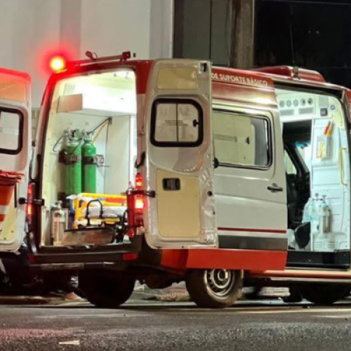 Motorista foge após colisão entre carro e moto em Dois Vizinhos