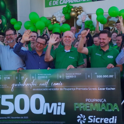 Coletiva da Sicredi Fronteiras Capanema anuncia prêmio de R$ 500 mil para associado.