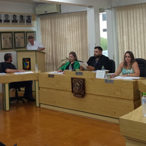 Prefeito de São João é cassado e presidente da Câmara assume